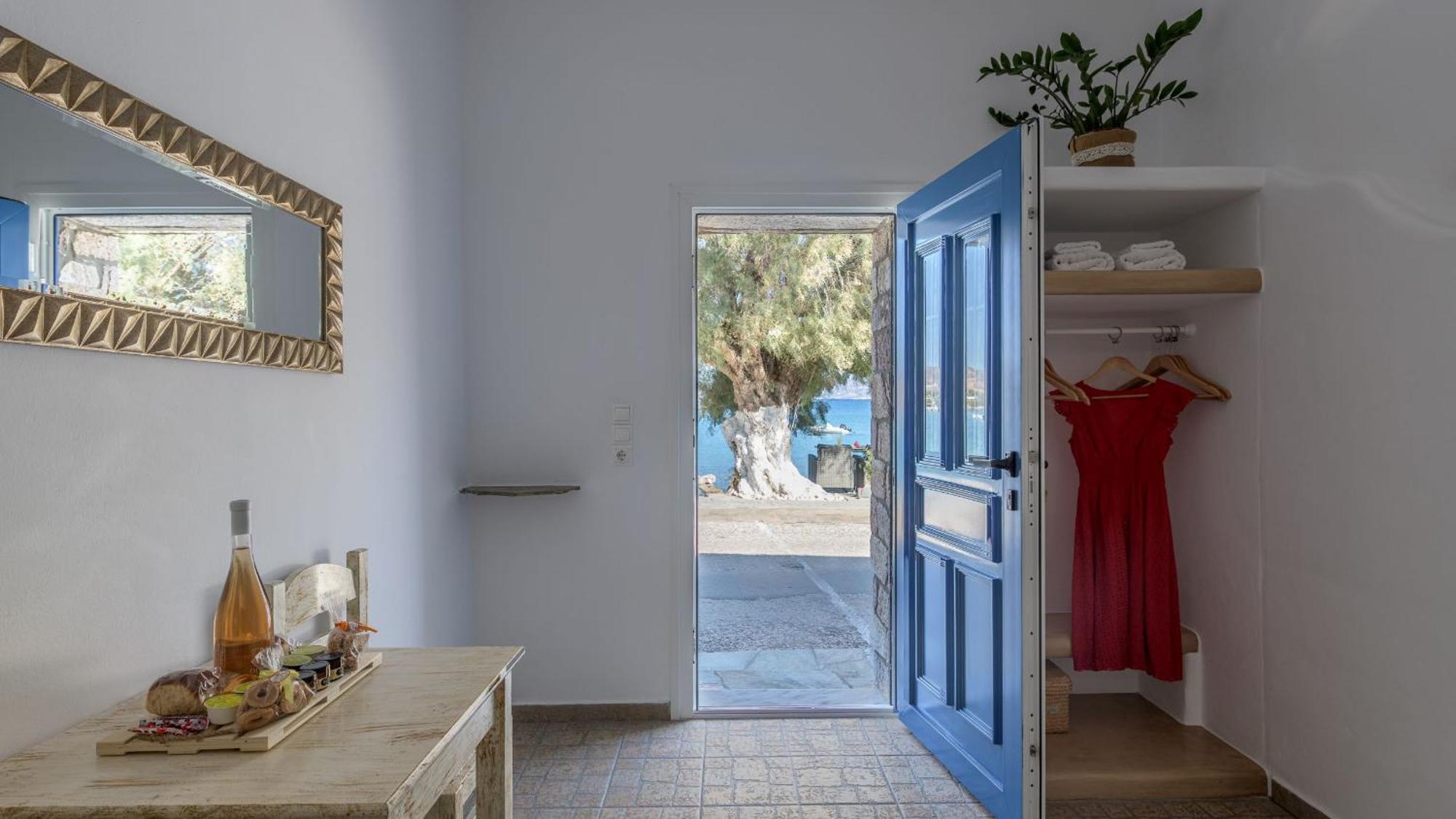 Floras Rooms Pollonia Ngoại thất bức ảnh