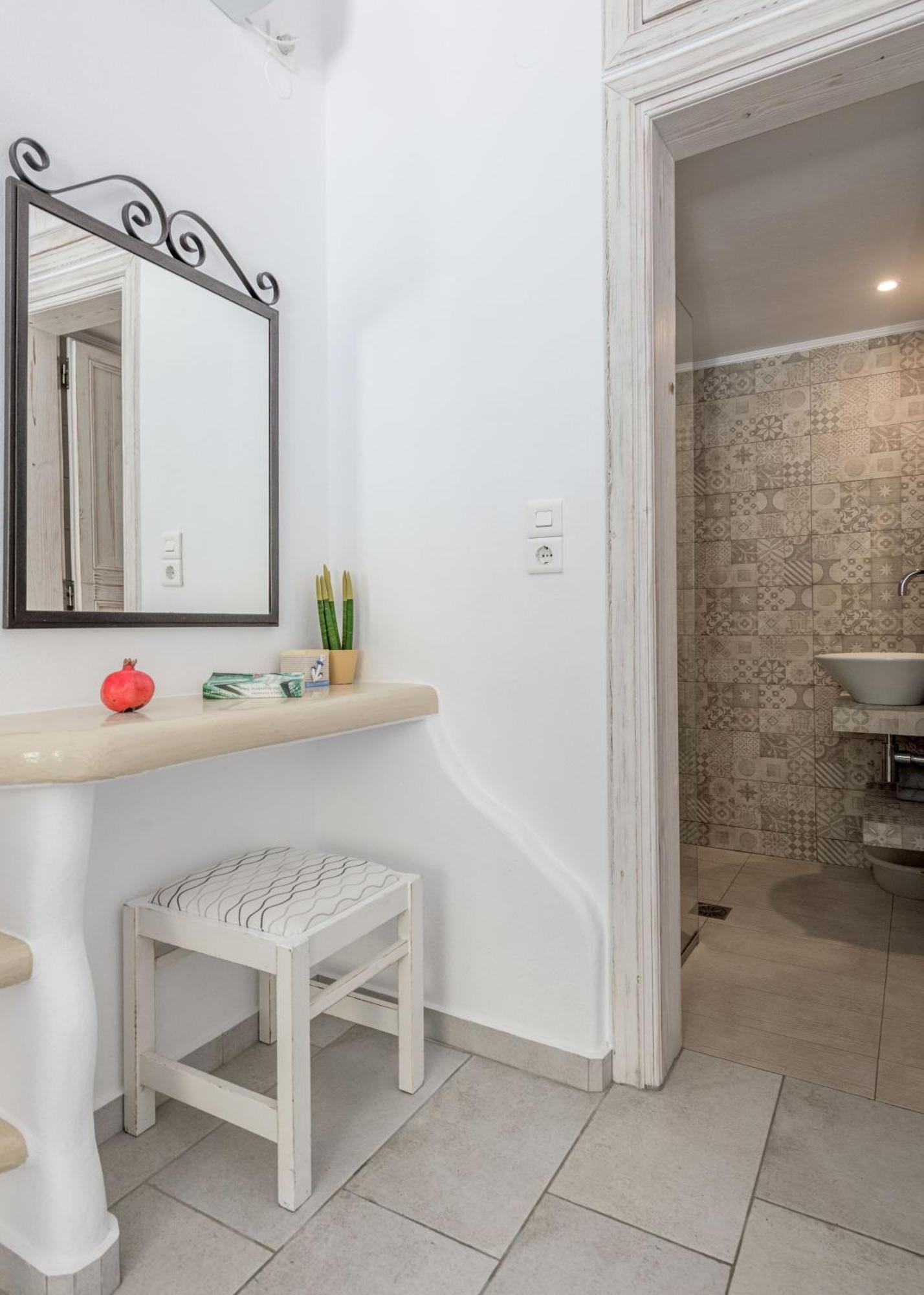 Floras Rooms Pollonia Ngoại thất bức ảnh